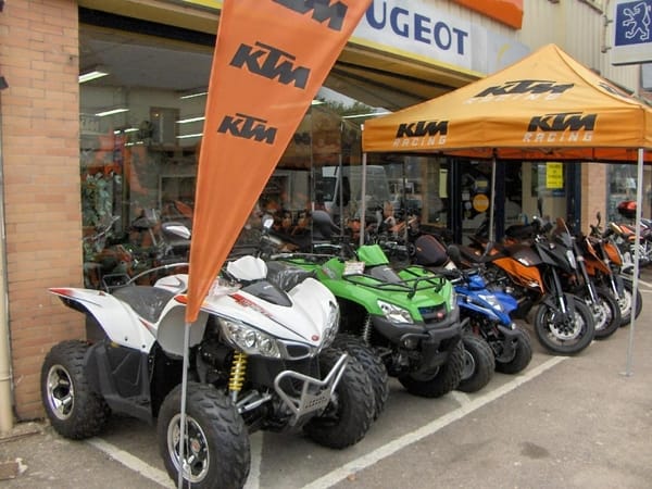 DD Racing: garage et magasin de moto & quads Vierzon (18)